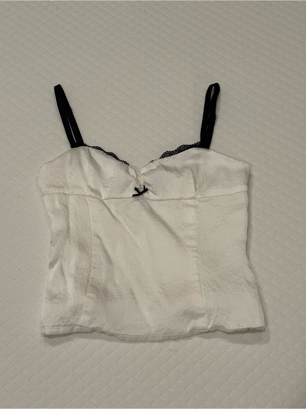 Lioness White Lace-Trim Cami Top with Black Straps XXS